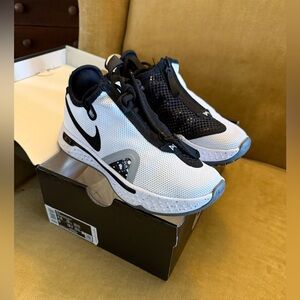 Nike Kids' Black and White Sneakers